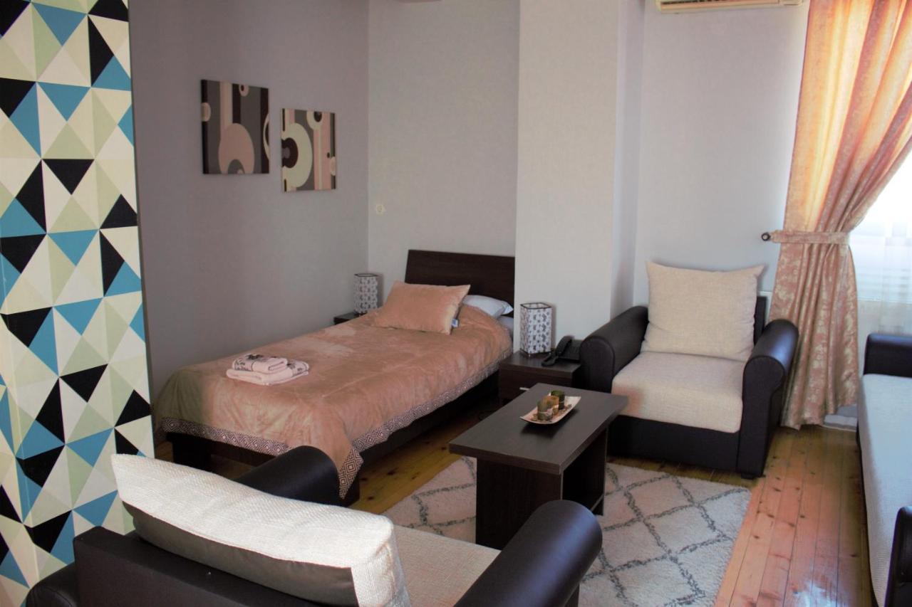Garni Hotel City Krusevac Ngoại thất bức ảnh