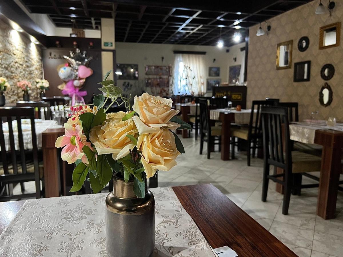 Garni Hotel City Krusevac Ngoại thất bức ảnh