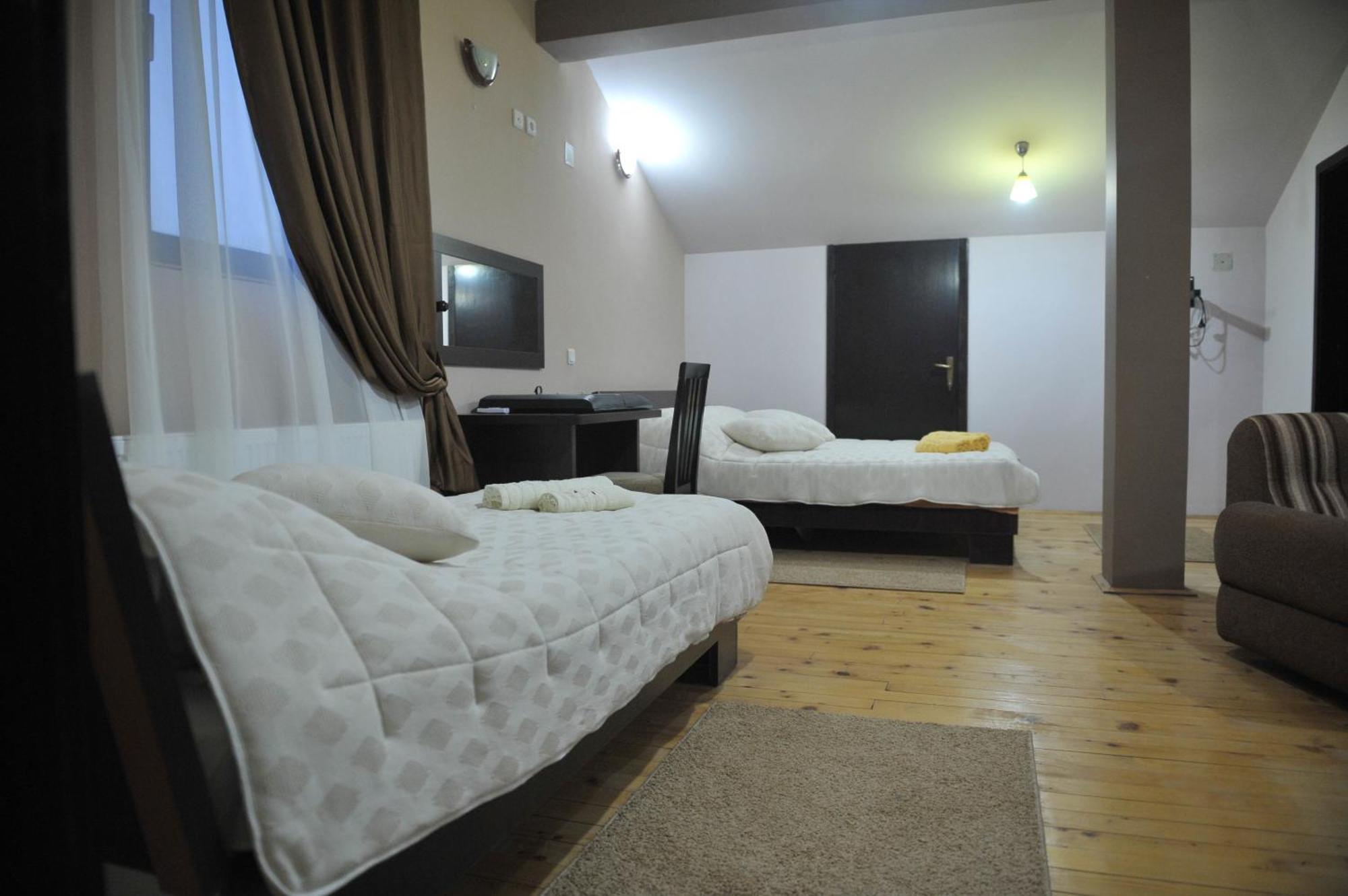 Garni Hotel City Krusevac Phòng bức ảnh