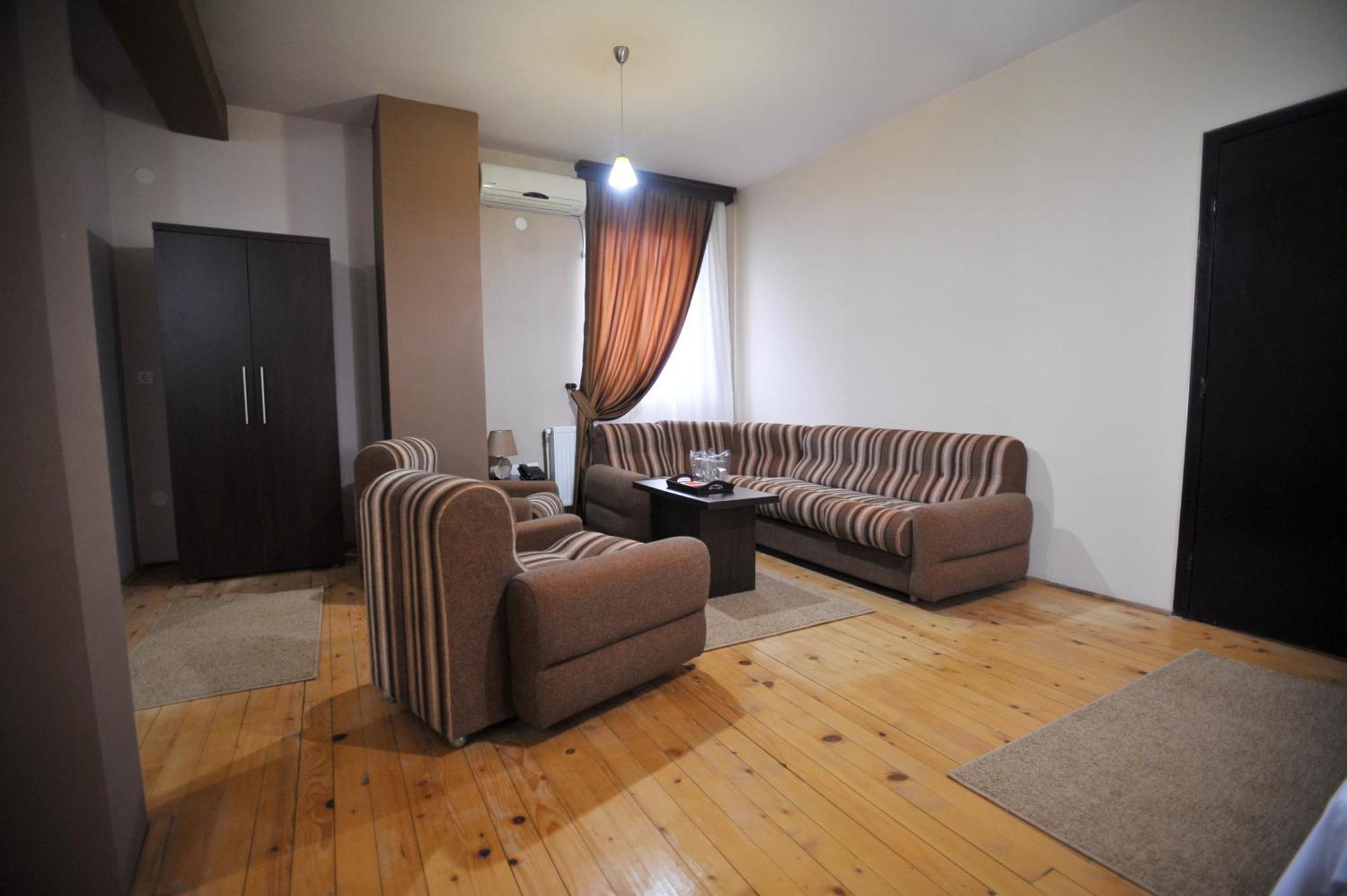 Garni Hotel City Krusevac Phòng bức ảnh