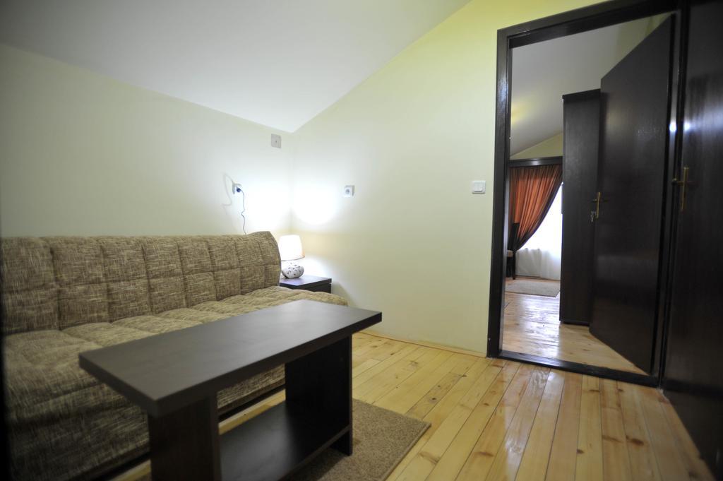 Garni Hotel City Krusevac Ngoại thất bức ảnh